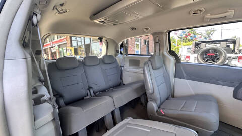 2010 Dodge Grand Caravan SXT