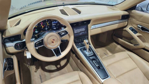2017 Porsche 911 Carrera