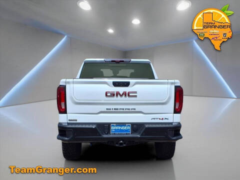 2023 GMC Sierra 1500 AT4X