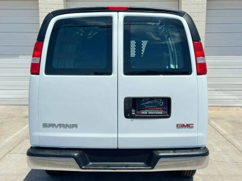 2023 GMC Savana 2500