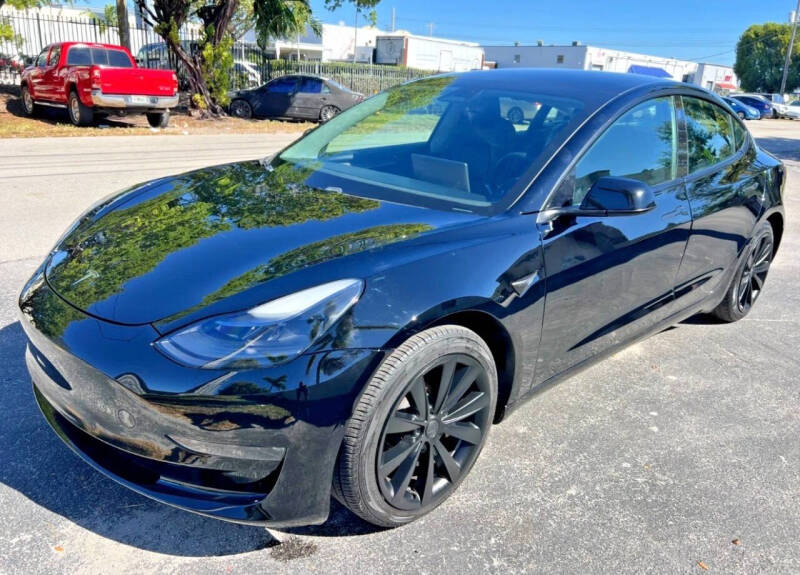 2021 Tesla Model 3 Standard Range Plus