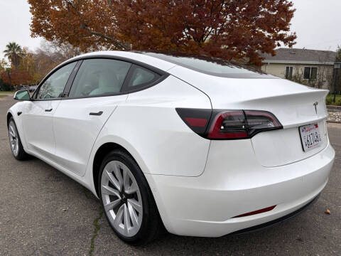 2022 Tesla Model 3 Long Range