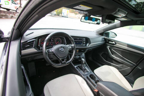 2020 Volkswagen Jetta R-Line