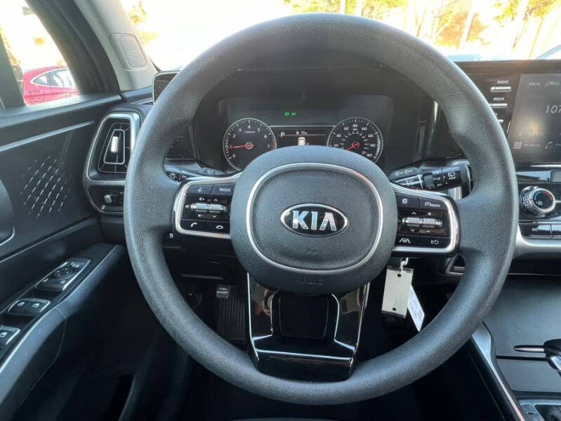 2021 Kia Sorento LX
