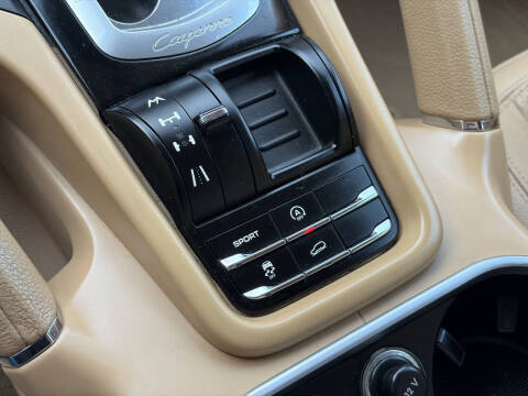 2012 Porsche Cayenne