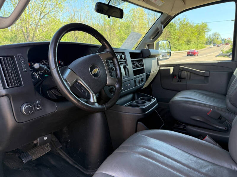 2018 Chevrolet Express 2500