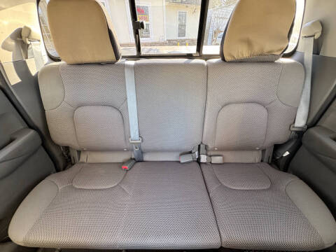 2016 Nissan Frontier SV