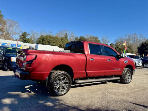 2017 Nissan Titan XD SL