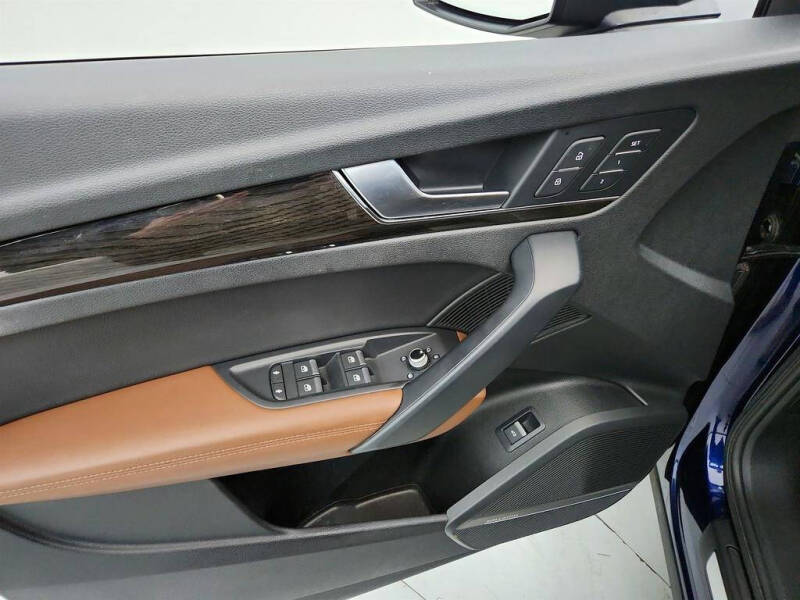 2019 Audi Q5 quattro Prestige 45 TFSI