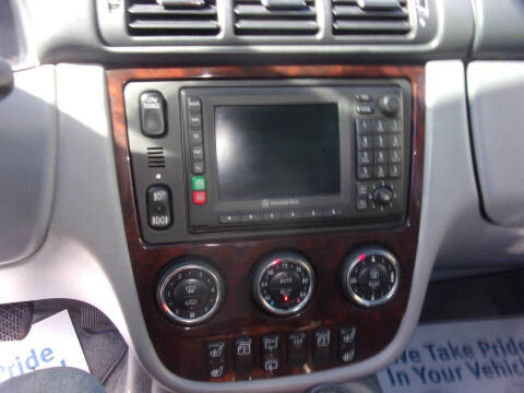 2002 Mercedes-Benz M-Class ML 320