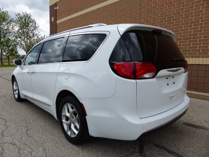 2020 Chrysler Pacifica Touring L 35th Anniversary