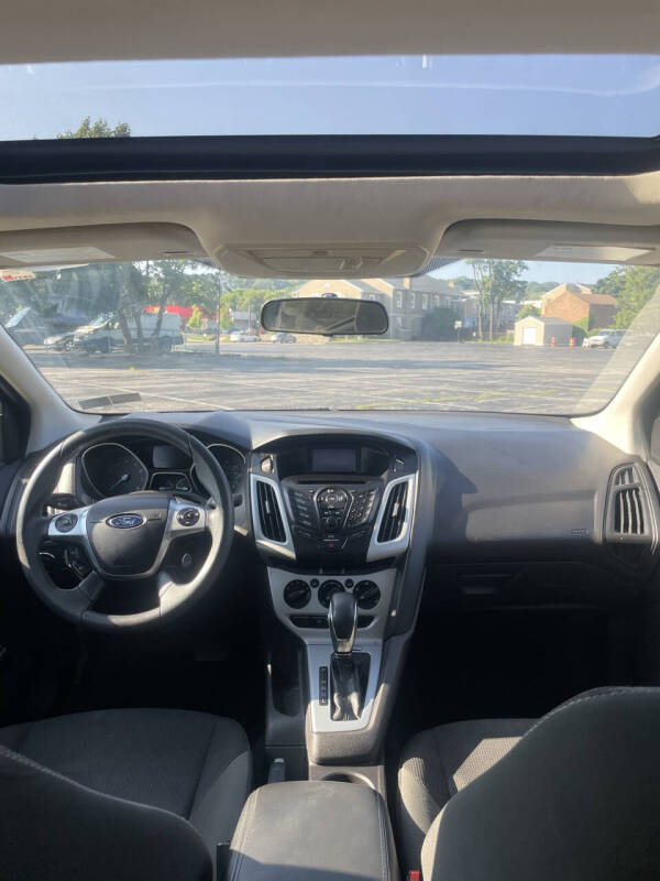 2014 Ford Focus SE