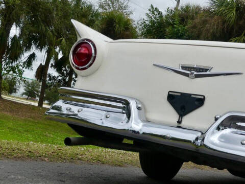 1957 Ford Fairlane