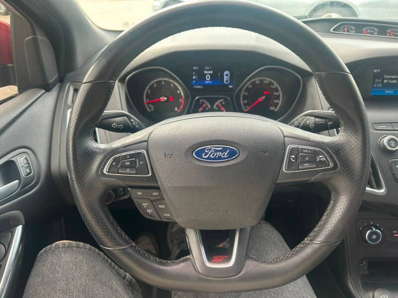 2018 Ford Focus ST