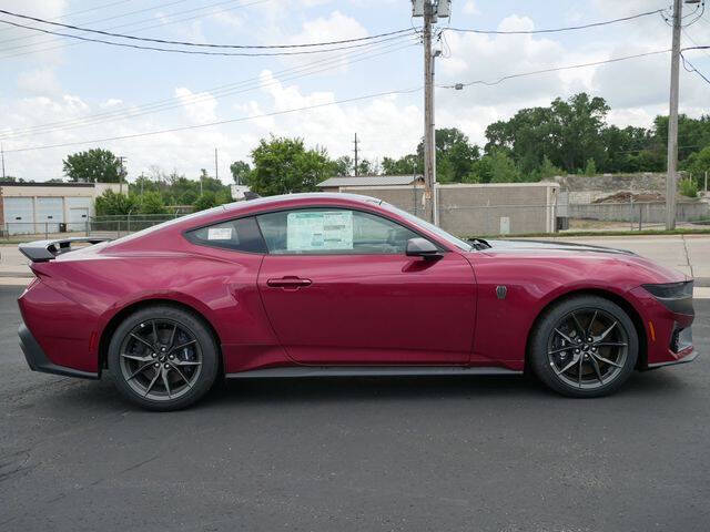 2025 Ford Mustang Dark Horse