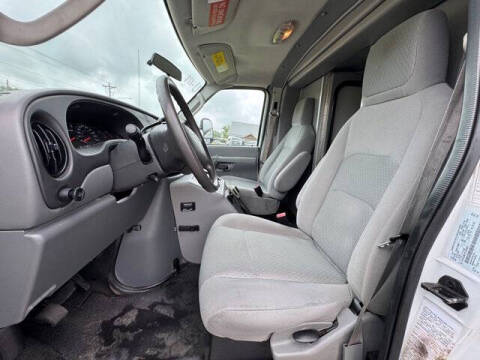 2008 Ford E-Series E-450 SD