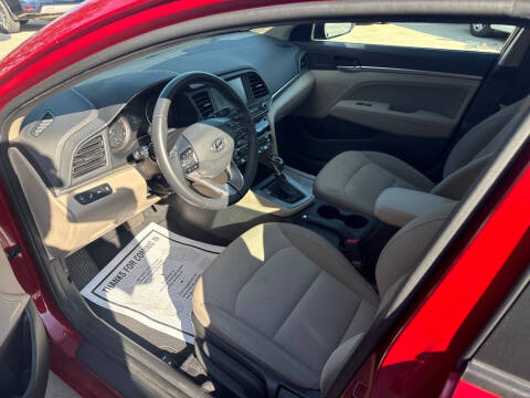 2019 Hyundai Elantra SEL