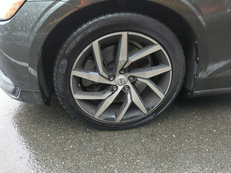 2019 Volvo S60 T6 Momentum