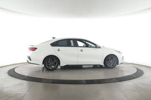 2021 Kia Forte GT Line