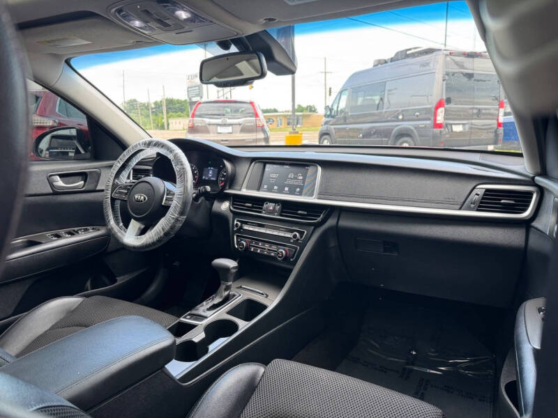 2019 Kia Optima S