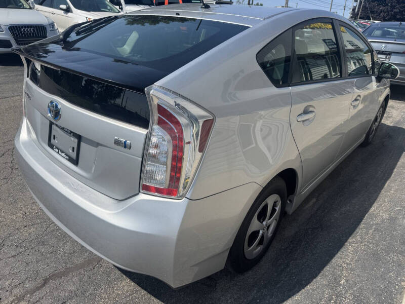 2012 Toyota Prius Two