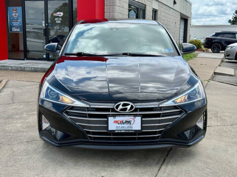 2020 Hyundai Elantra SE
