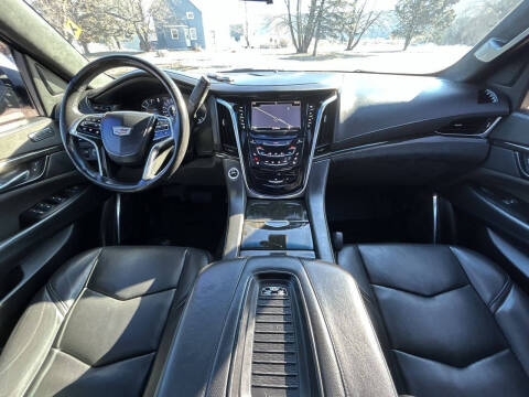 2019 Cadillac Escalade Platinum