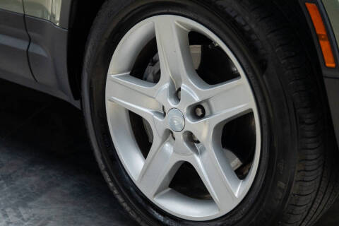 2021 Land Rover Defender 110 SE