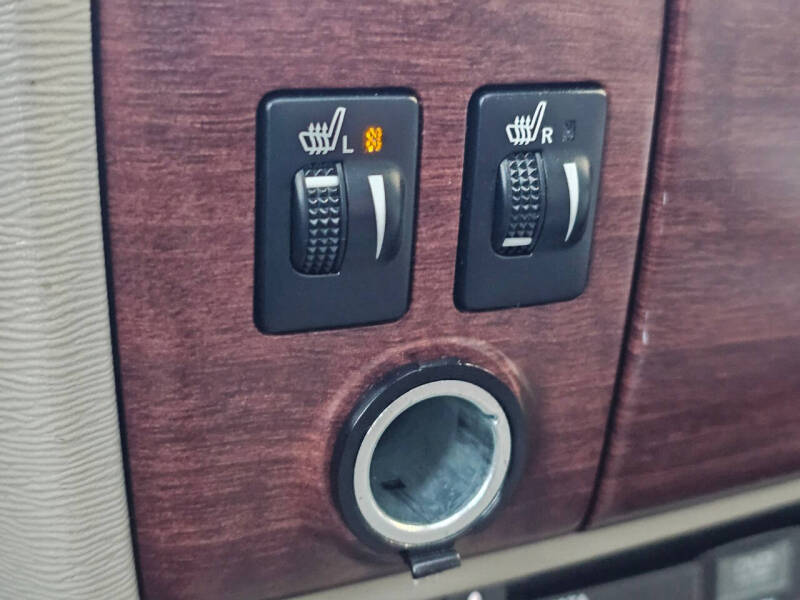 2014 Toyota Sienna Limited 7-Passenger