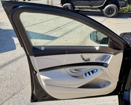 2015 Mercedes-Benz S-Class S 550