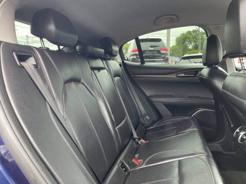 2018 Alfa Romeo Stelvio Ti