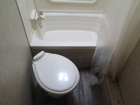 2017 Keystone RV HIDEOUT 27DBS