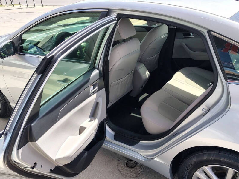 2016 Hyundai Sonata SE