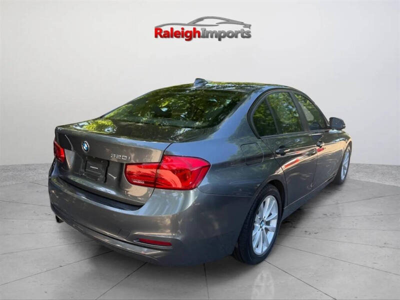 2018 BMW 3 Series 320i
