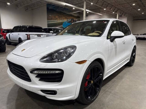 2013 Porsche Cayenne GTS