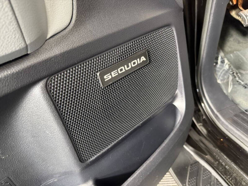 2016 Toyota Sequoia Limited