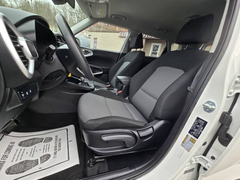 2024 Kia Soul LX
