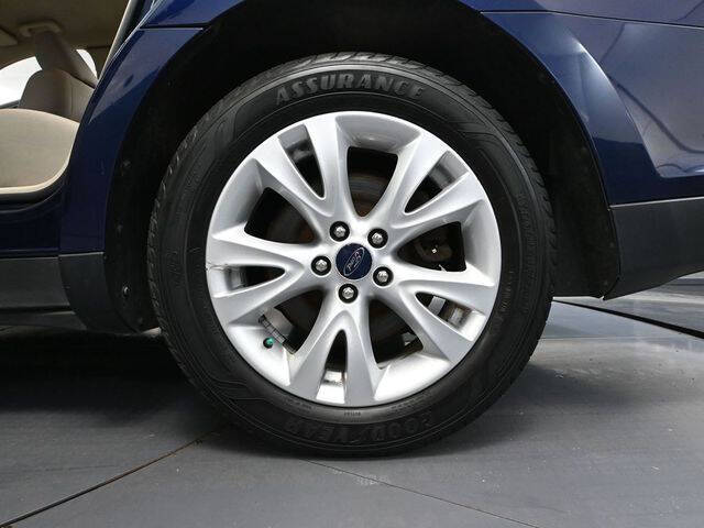 2011 Ford Taurus SEL