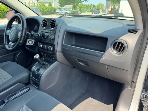 2012 Jeep Compass Latitude