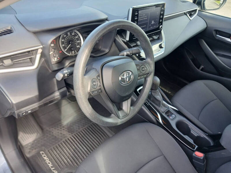 2020 Toyota Corolla LE