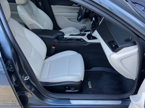 2022 Cadillac CT4 Luxury