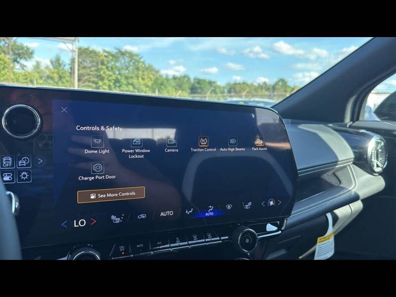 2025 Chevrolet Blazer EV LT