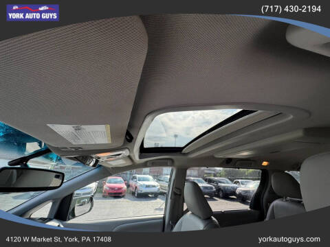 2015 Toyota Sienna