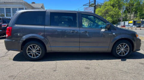 2014 Dodge Grand Caravan SE 30th Anniversary
