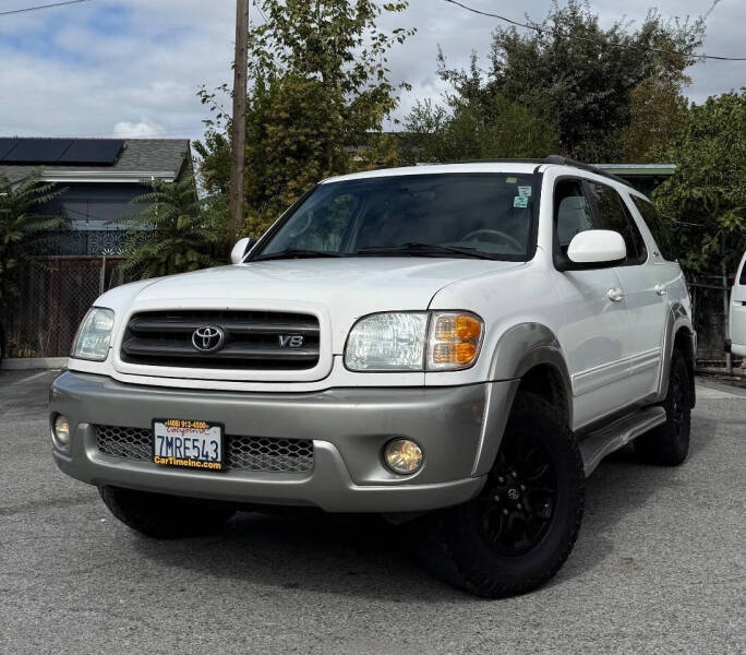 2004 Toyota Sequoia SR5