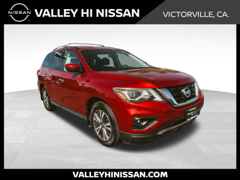 2020 Nissan Pathfinder SV
