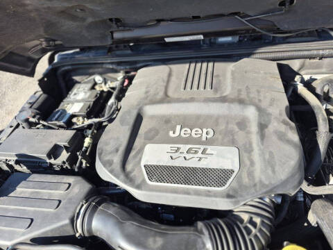 2013 Jeep Wrangler Unlimited Sahara