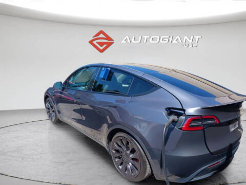 2023 Tesla Model Y Performance