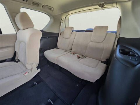 2017 Nissan Armada SV