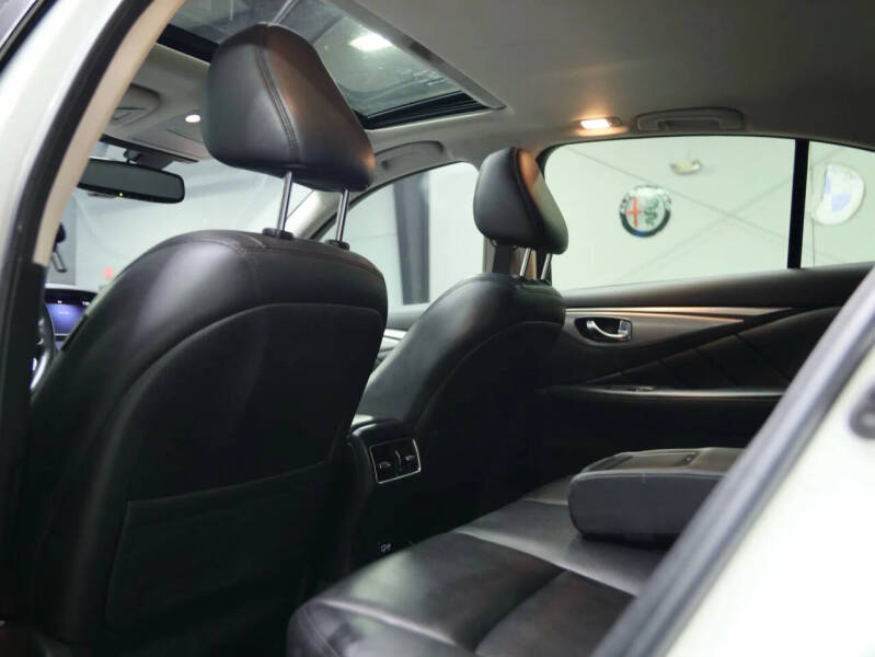 2021 Infiniti Q50 Luxe